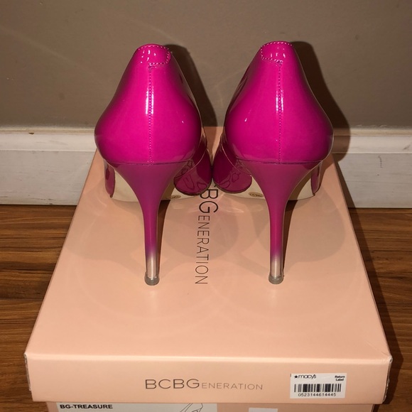 BCBGeneration BG-Treasure Pumps - Picture 4 of 8